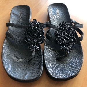 Black sandals (Kenneth Cole)